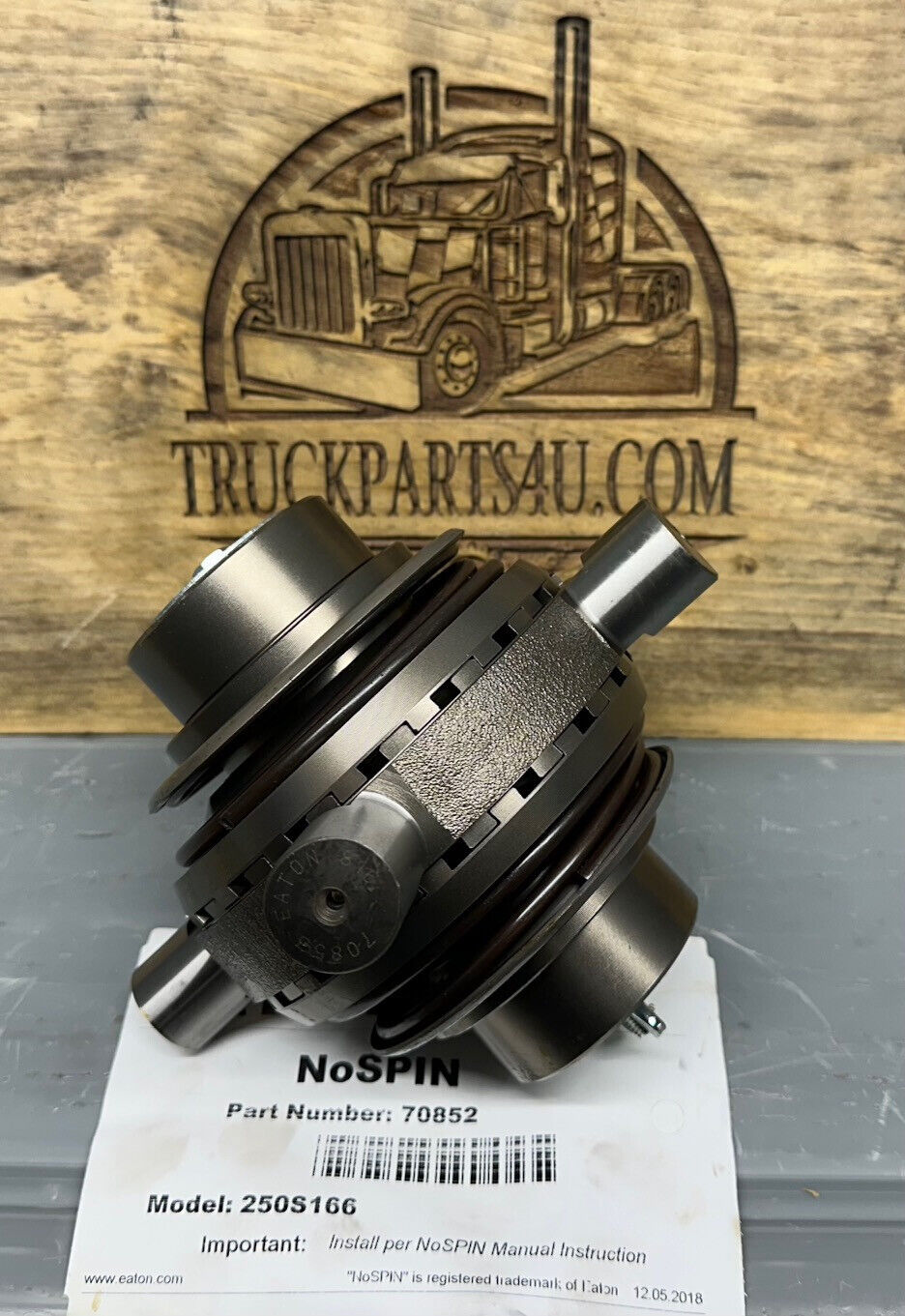 250S-166 Eaton Detroit Locker NoSPIN, 1.850" 36 spline for Dana S135 and S150 axles, new